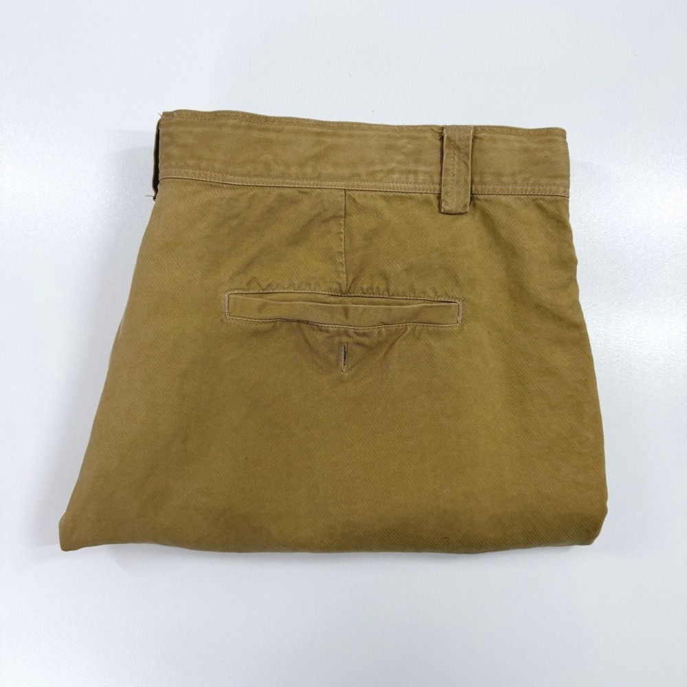 Tommy Bahama Relax Shorts Mens 40 Tan 100% Silk Flat Front Casual Resortwear
